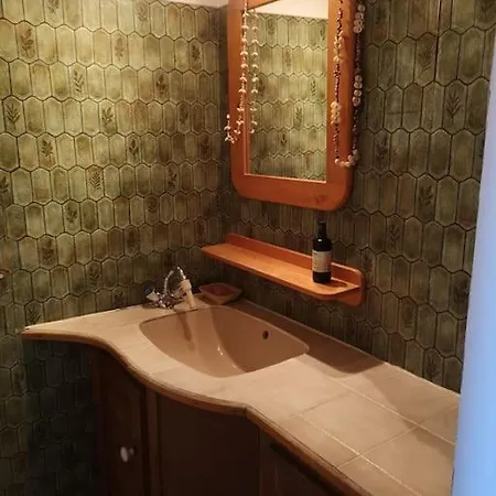 La Tour Dans De Apartamento Porto Vecchio