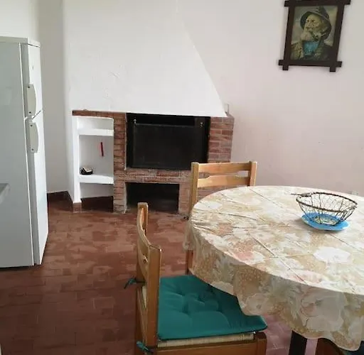 Apartment La Tour Dans De